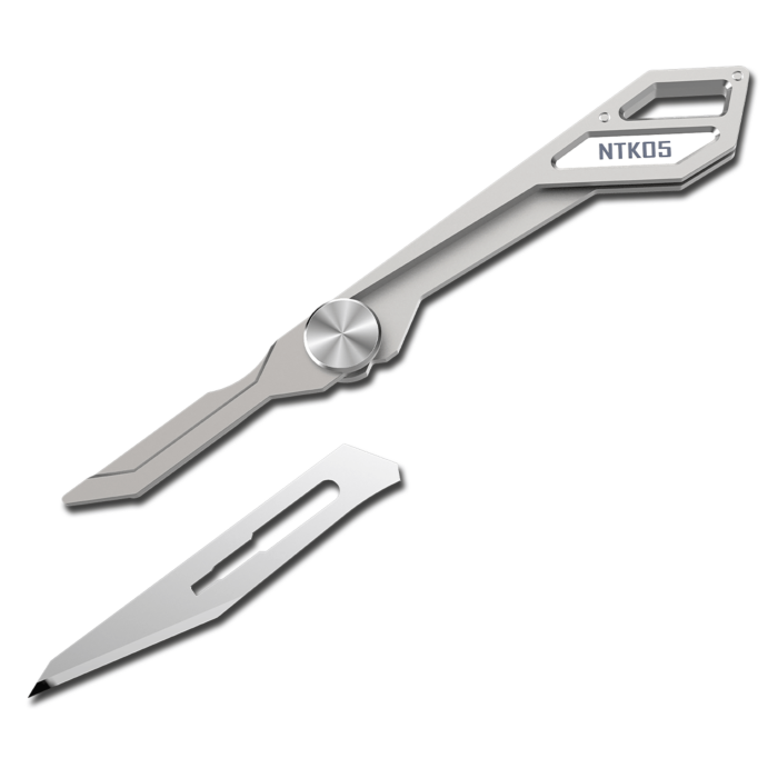 Nitecore - NTK05 EDC Ultra-Tiny Titanium Keychain Cutter Knife - Taglierino Nitecore - NTK05 EDC Ultra-Tiny Titanium Keychain Cutter Knife - Taglierino